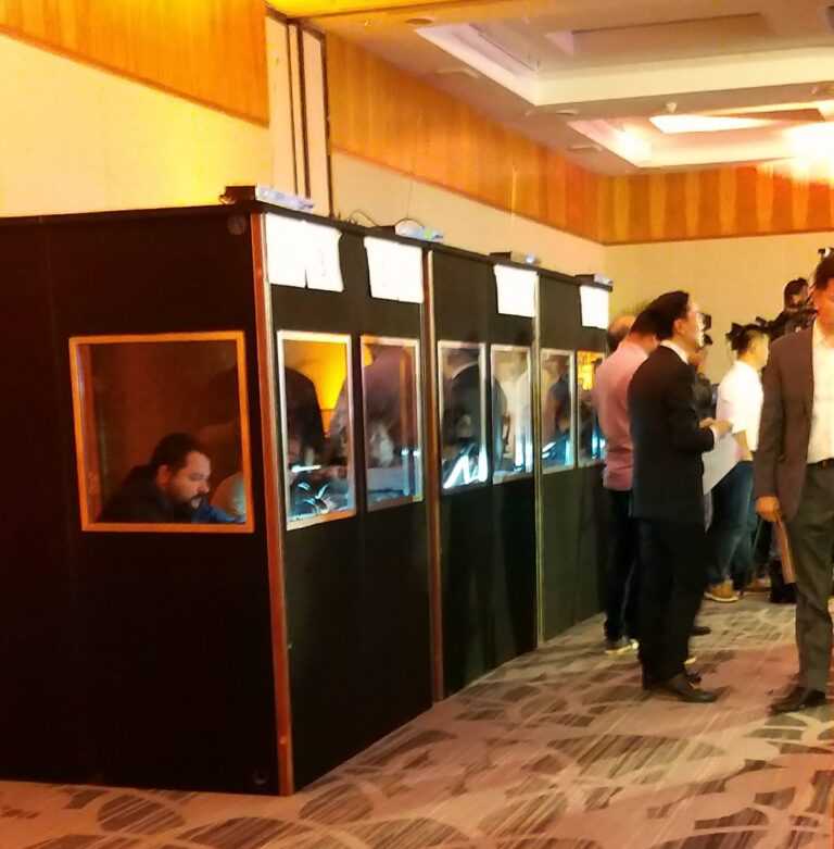 Cabines evento multilingue